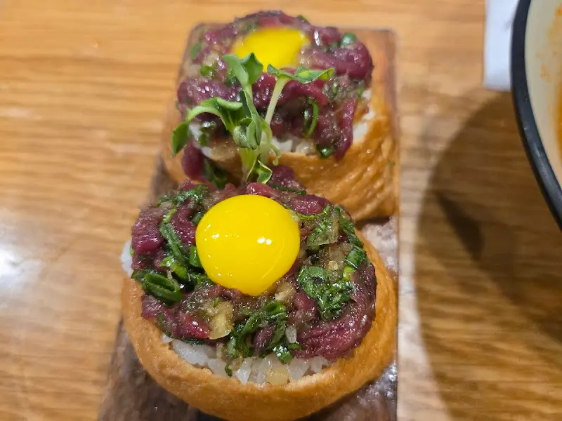 말육회 유부초밥