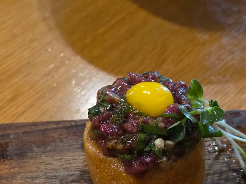 말육회 유부초밥 단면