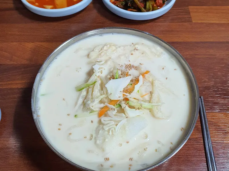 맛있는 콩국수