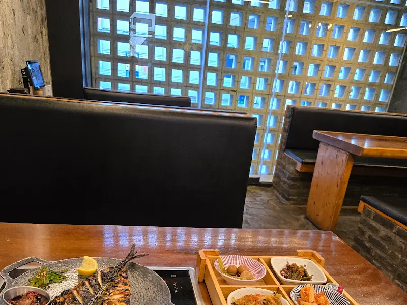 한다솥 내부 인테리어