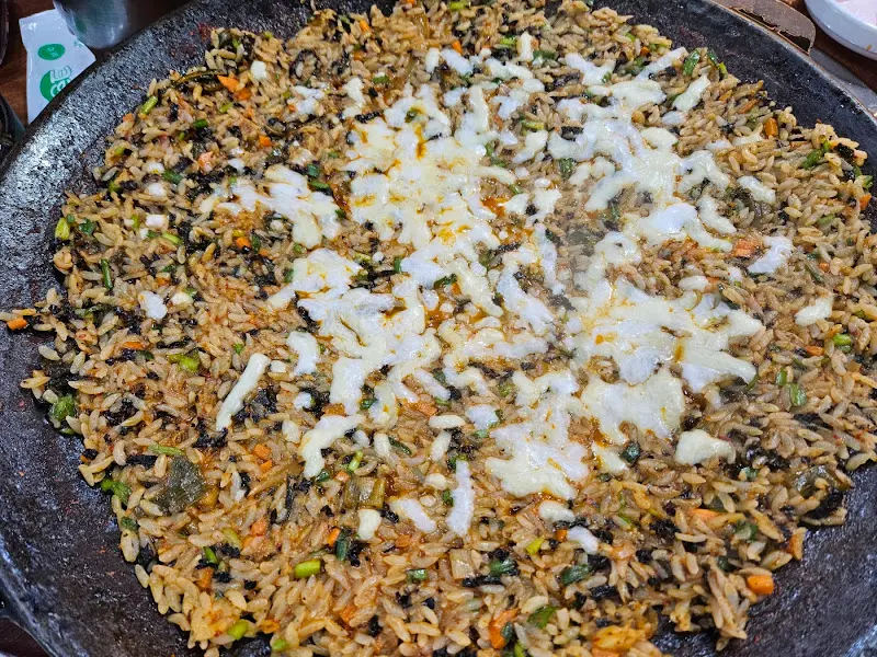 환상적인 치즈 볶음밥