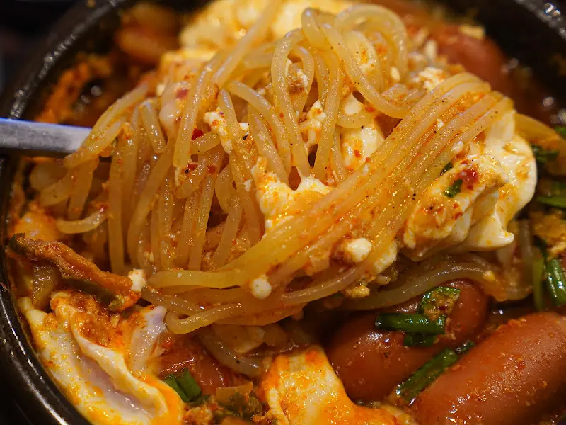 쫄면과 순두부의 만남