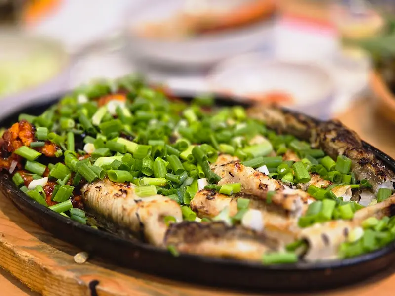 양념, 소금 장어구이 반반