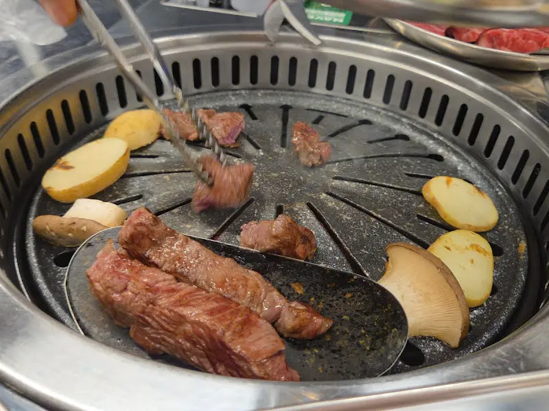 소고기와 곁들여 먹기 좋은 밑반찬