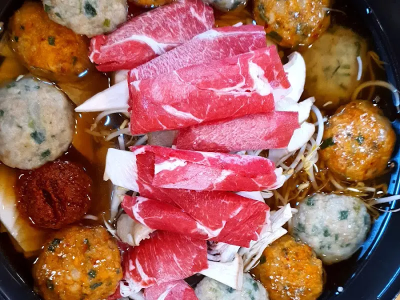 만두와 고기의 조화