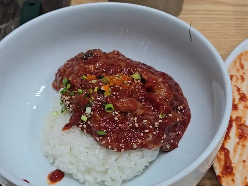 꽃게살 해초 비빔밥