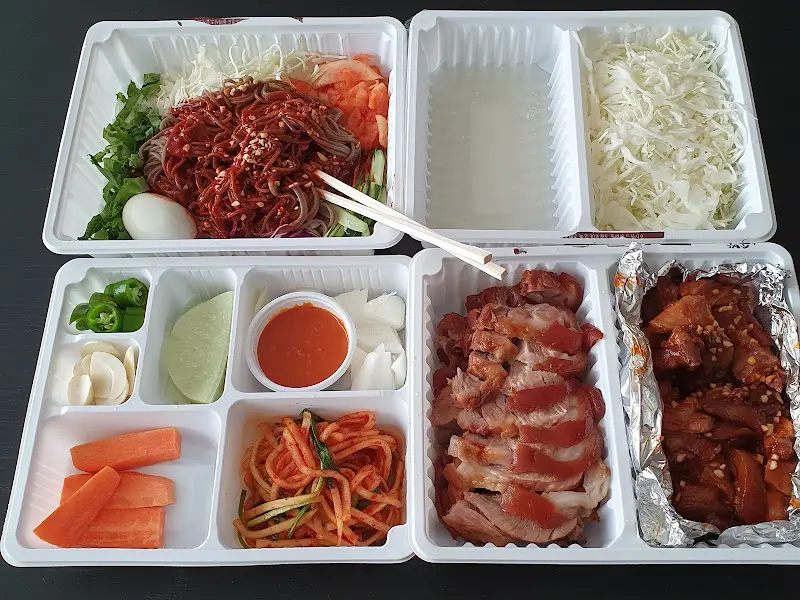 만족오향족발 포장 세트