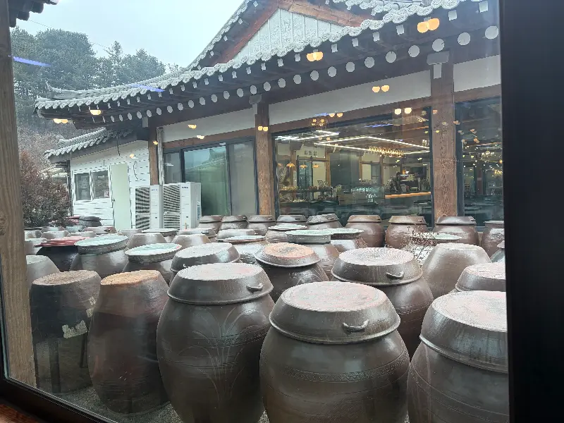 옛골정식 외부 풍경