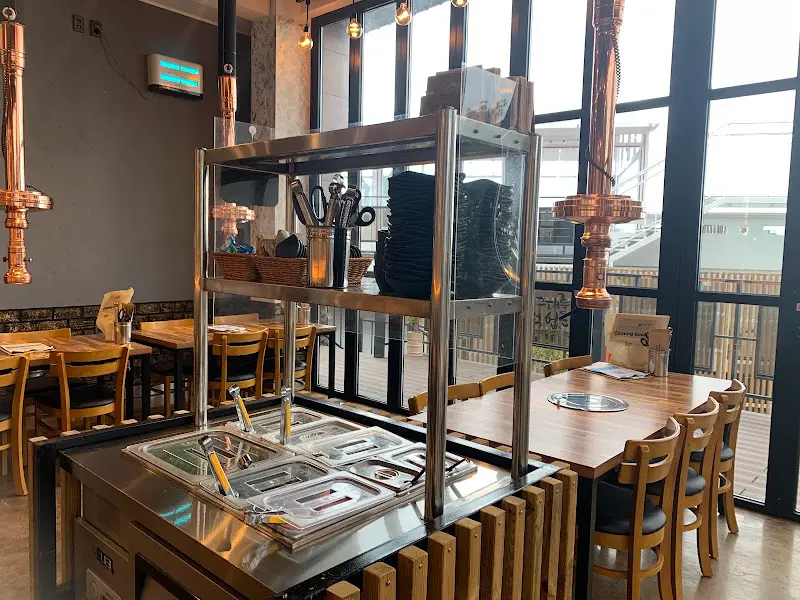 깔끔하게 정돈된 실내