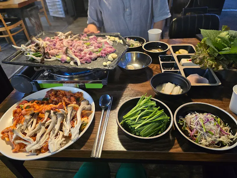 풍성한 곁들임 채소