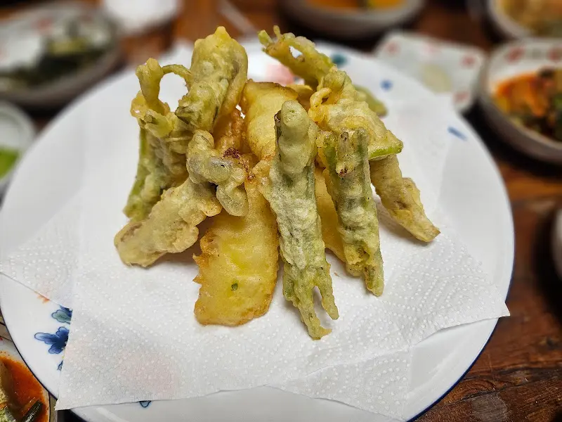 복어 튀김 클로즈업