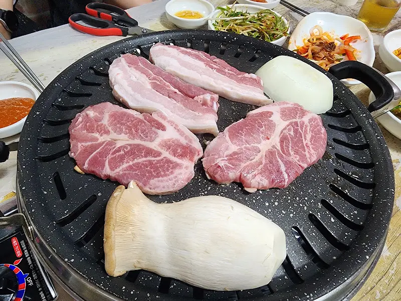 삼겹살과 목살 구이