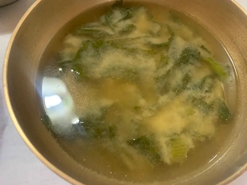 놋그릇에 담긴 시원한 숭늉