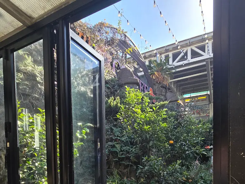 남매네 흑돼지 서귀포점에서 바라본 풍경