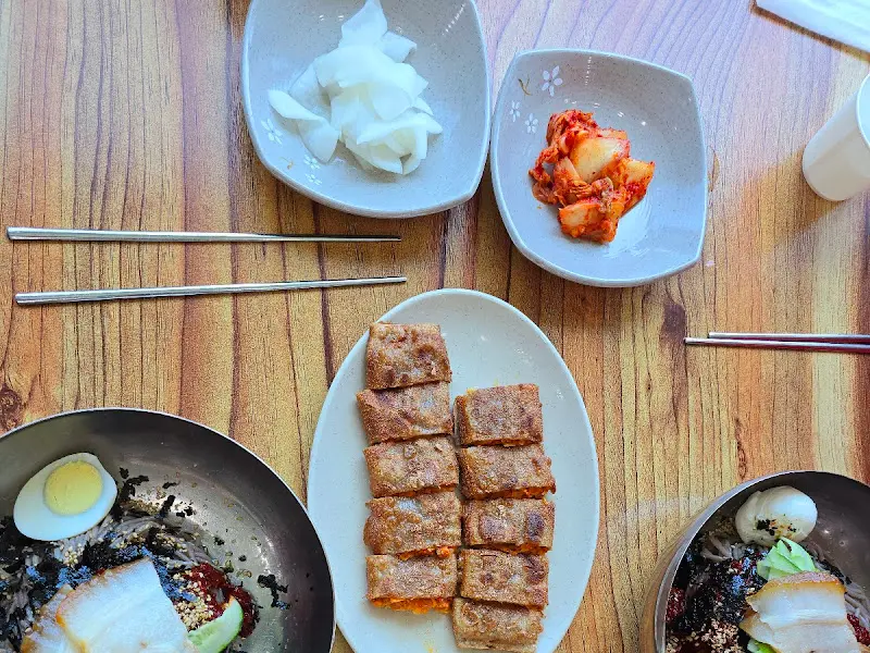 두메막국수 전체 상차림