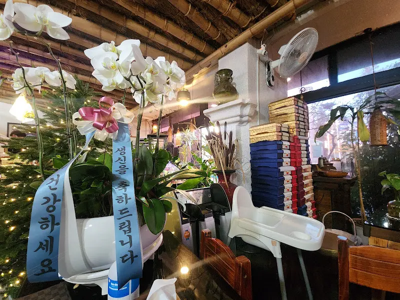 모두랑 내부 인테리어