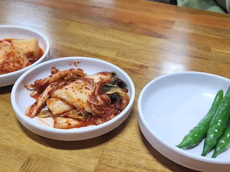 맛깔스러운 밑반찬