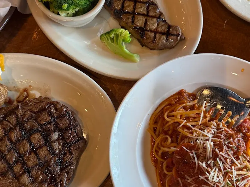 스테이크와 파스타