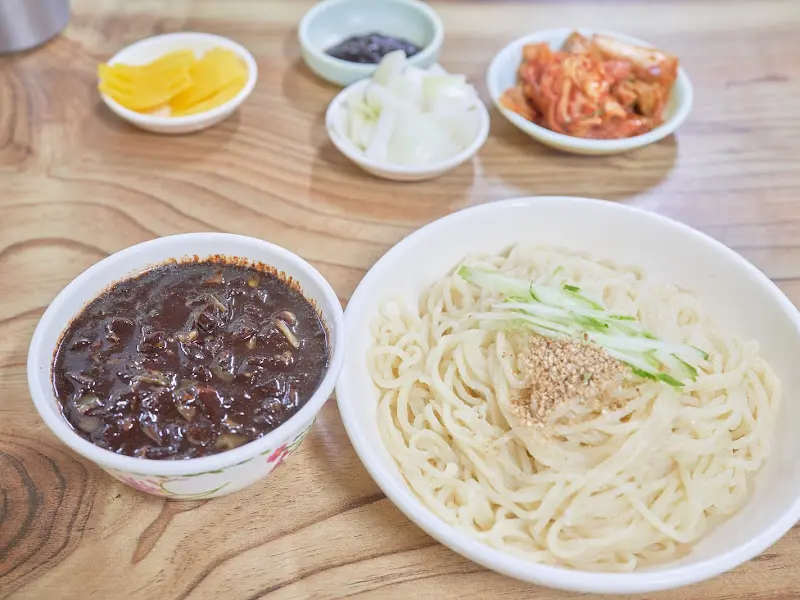 손짜장과 반찬