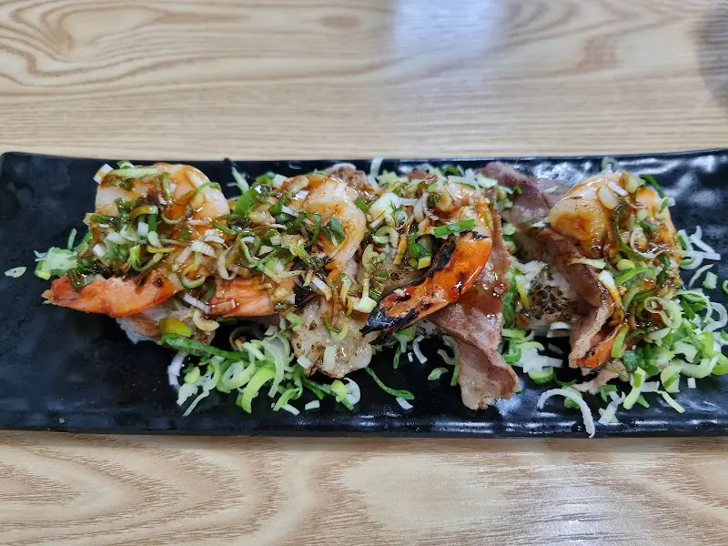 새우차돌박이초밥 단면