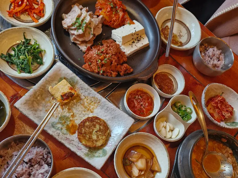 모듬 정식 한상차림