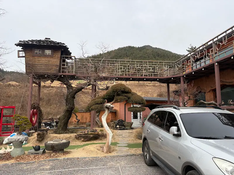 정원 내 트리하우스