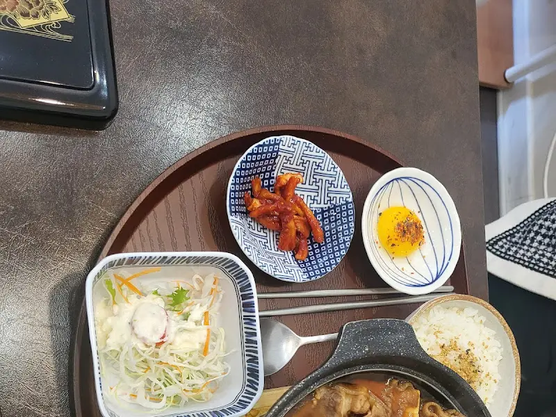 모루식당 정식 상차림