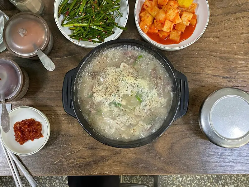 깍두기와 부추무침