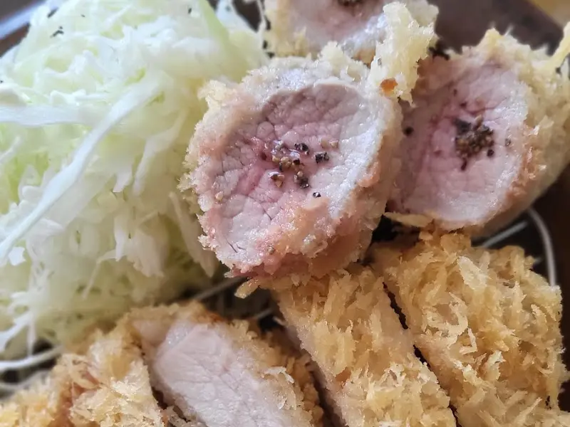 특상 로스카츠 단면