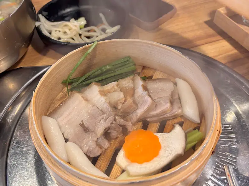 촉촉한 수육의 유혹