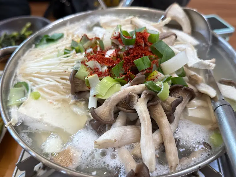 두부버섯전골