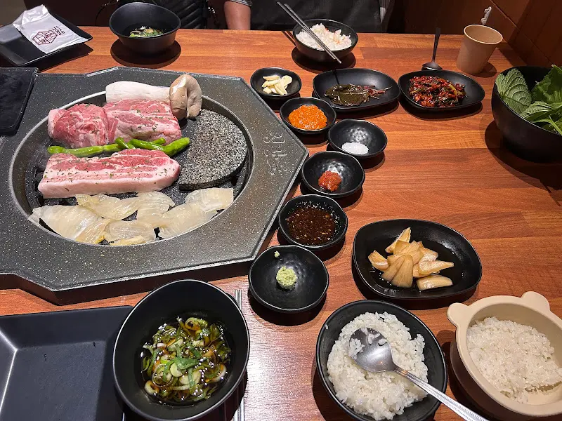 푸짐한 한 상 차림