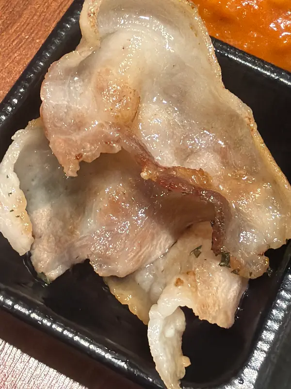 윤기가 흐르는 삼겹살