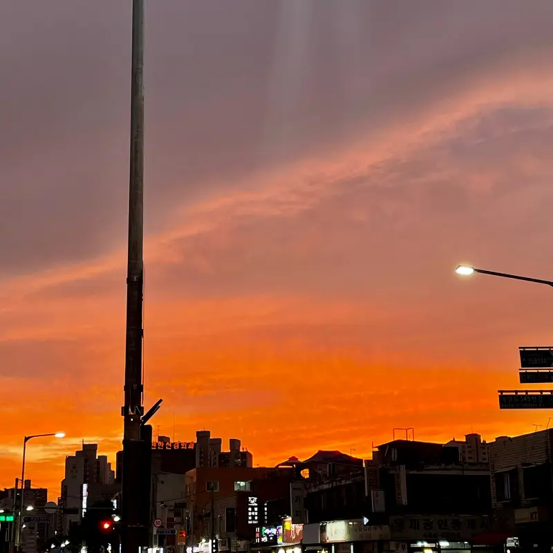 노을 지는 하늘