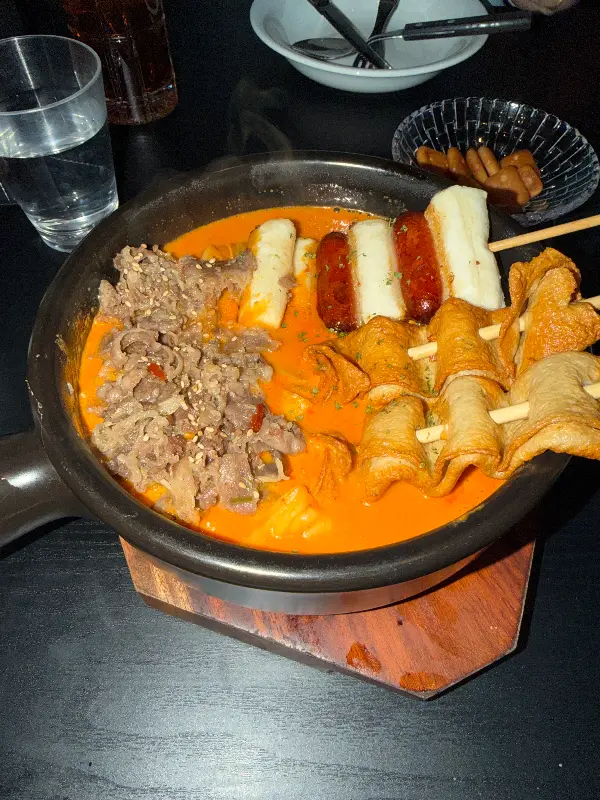 매콤하면서도 고소한 차돌크림짬뽕의 깊은 풍미