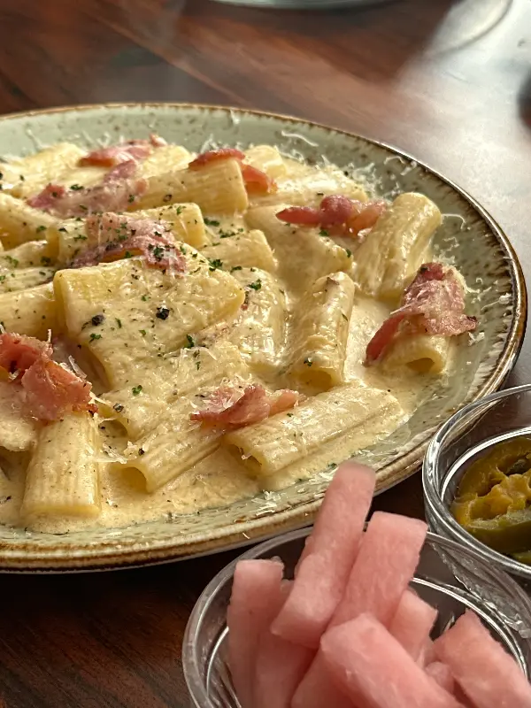 잠봉뵈르 까르보나라