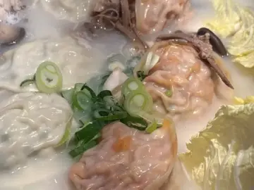 만두 속 과학, 수원 정초손만두에서 발견한 겨울 미식 맛집