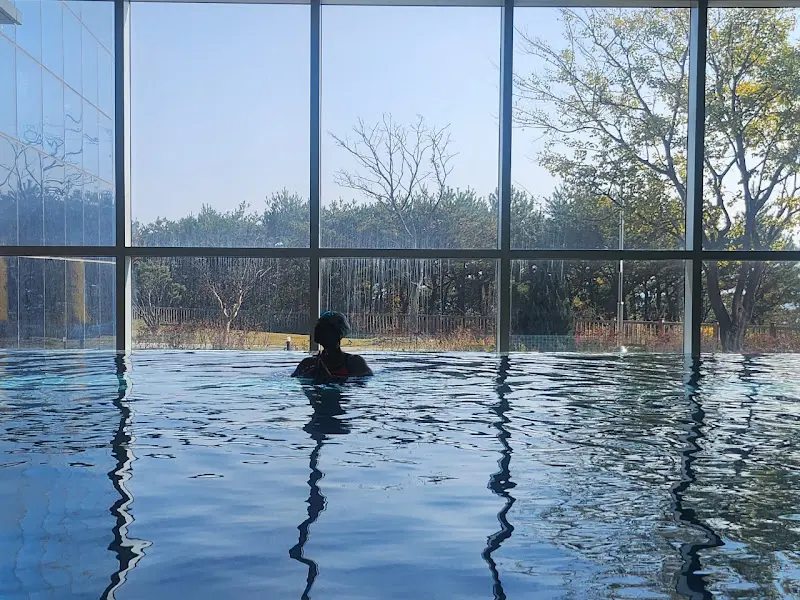 온천 내부의 모습