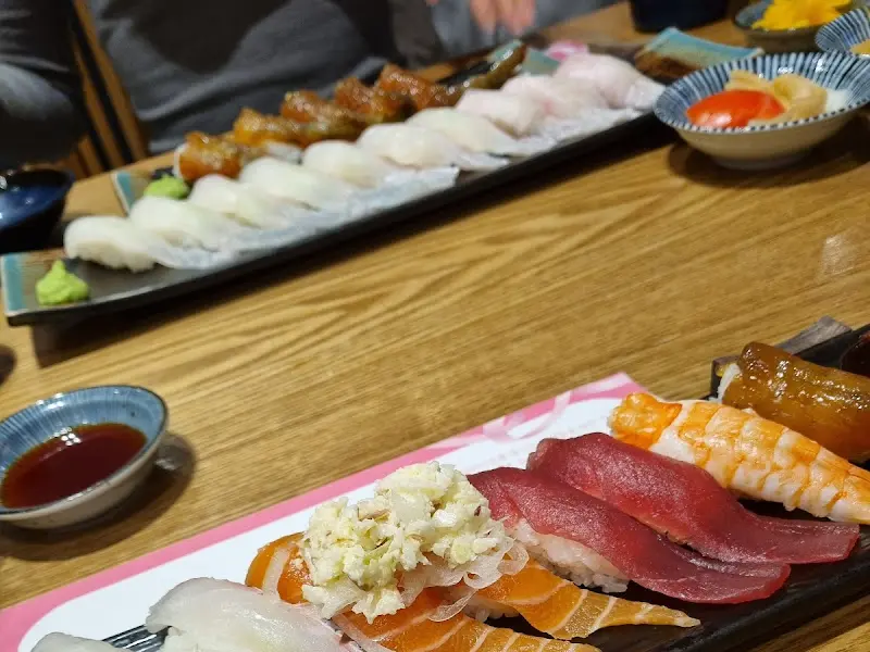 다양한 종류의 초밥