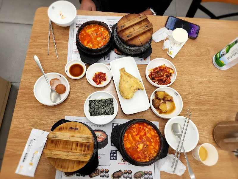 북창동 순두부 한상차림