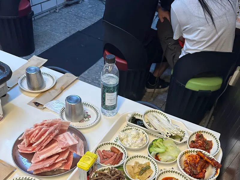 푸짐한 냉삼 한 상