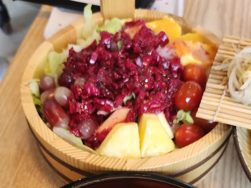 빠네 샐러드의 모습