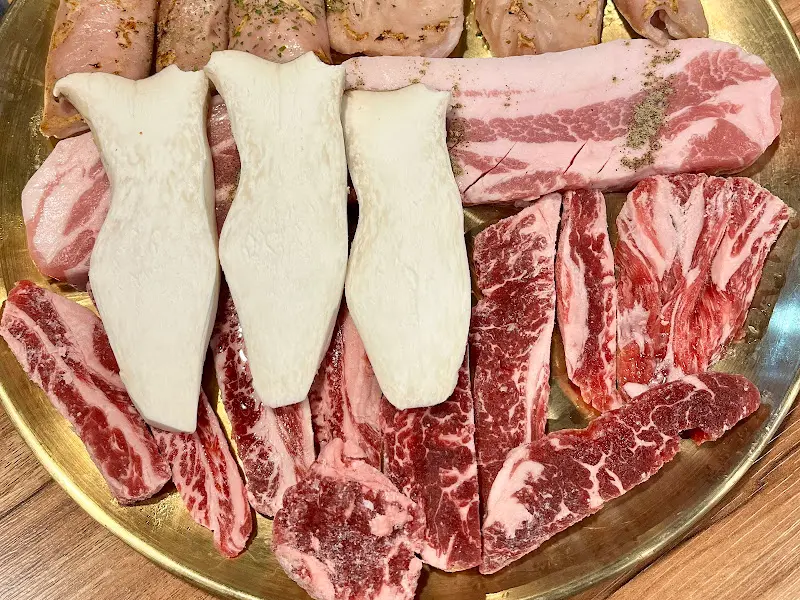 다양한 고기 모듬