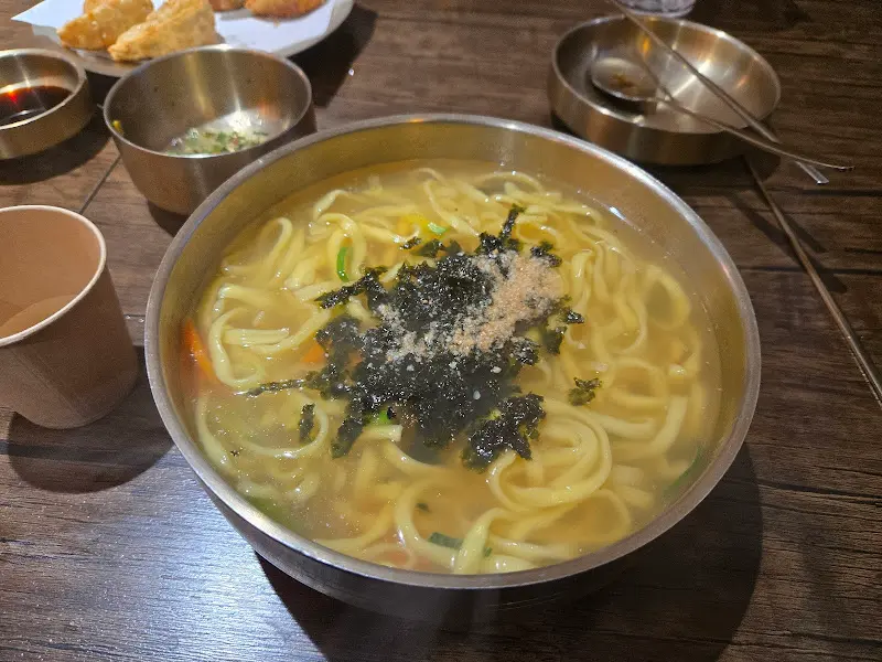 시골칼국수