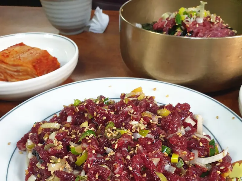 목포식당 육회비빔밥 항공샷