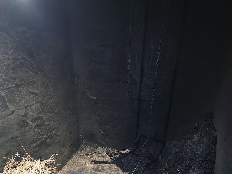 짚불을 태운 흔적