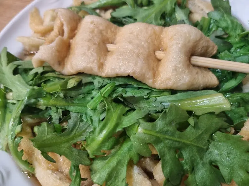 우동 속 어묵꼬치