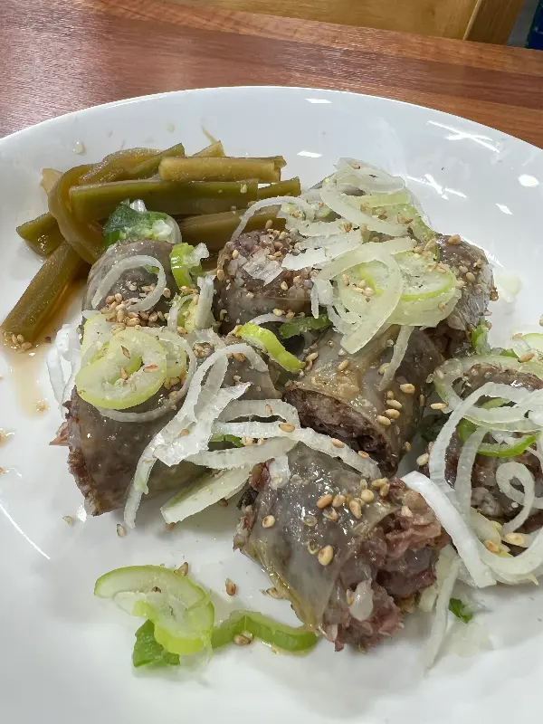 맛보기 순대와 궁채의 환상적인 조합