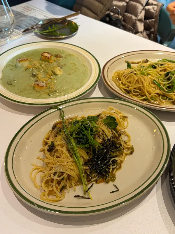 애뜨비스트로의 시그니처 메뉴, 시금치 뇨끼와 갓김치 파스타