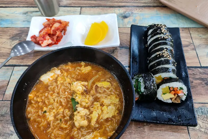 라면과 김밥